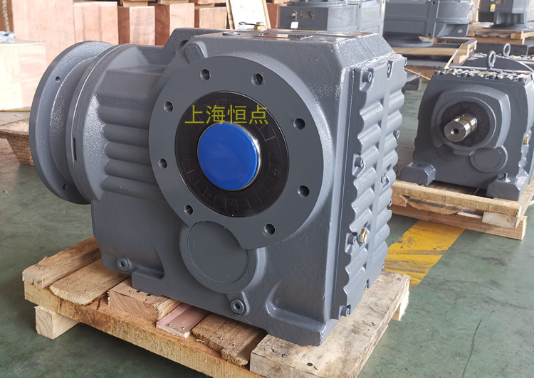KA97減速機 輸入配法蘭端蓋 輸出通孔 實物照片 -上海恒點