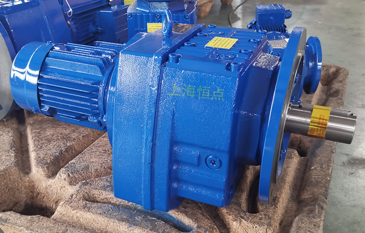 RF87減速機，立式安裝，輸入配電機，實物照片如下